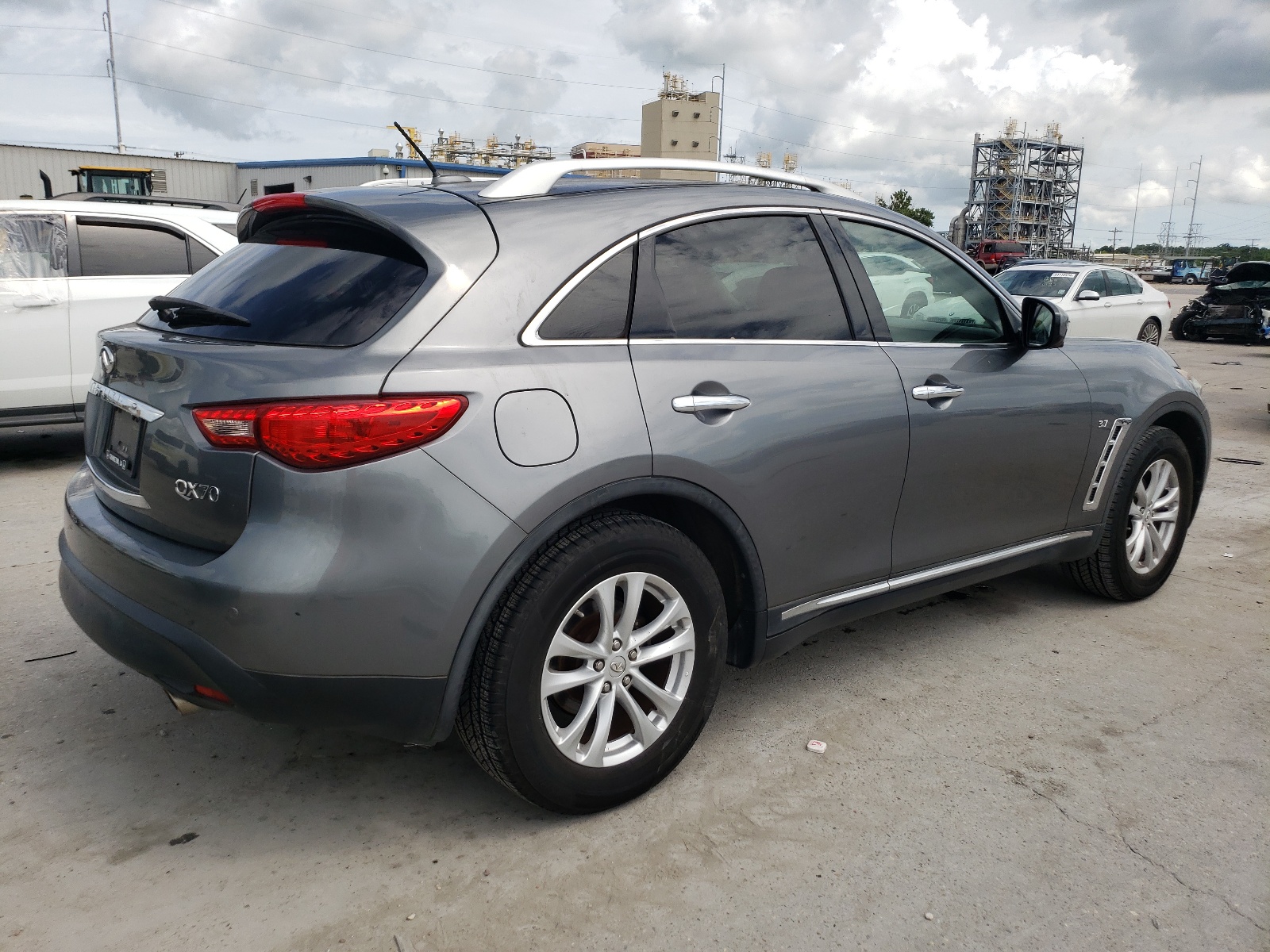 2016 Infiniti Qx70 vin: JN8CS1MU5GM670841