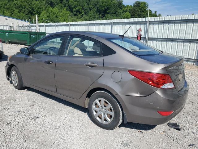 Sedans HYUNDAI ACCENT 2013 Brązowy