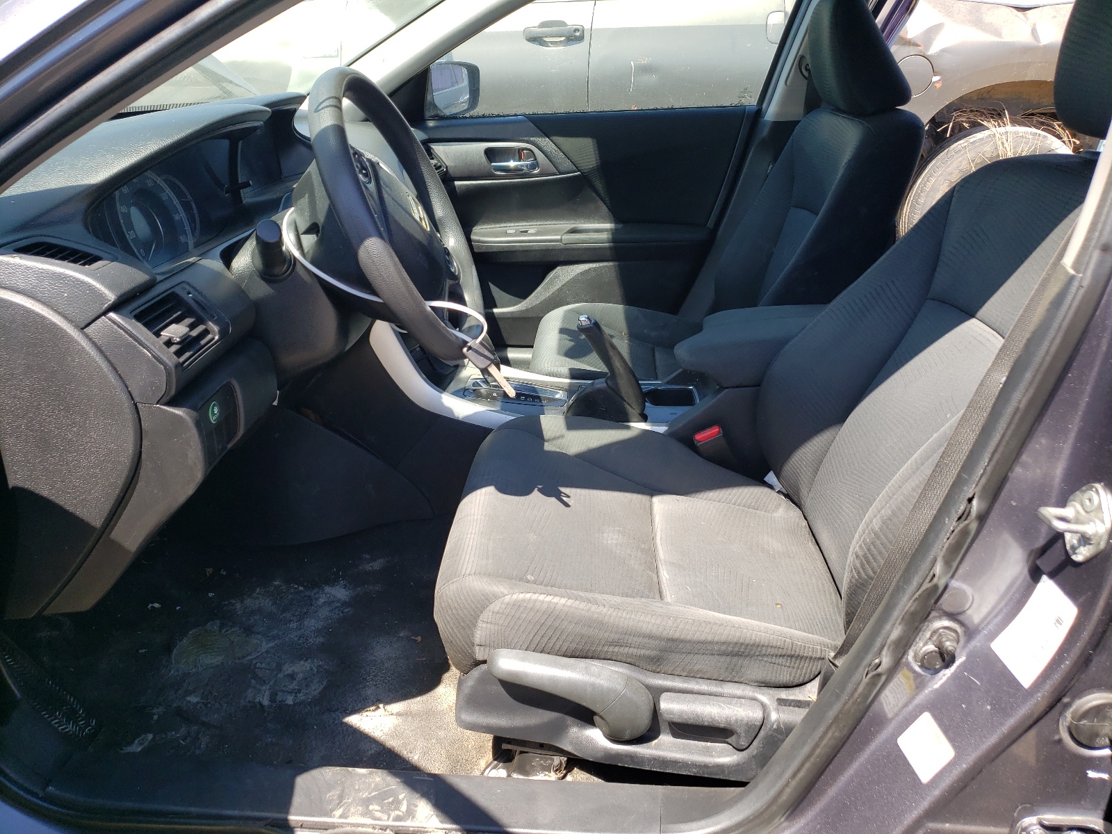 1HGCR2F33EA207842 2014 Honda Accord Lx