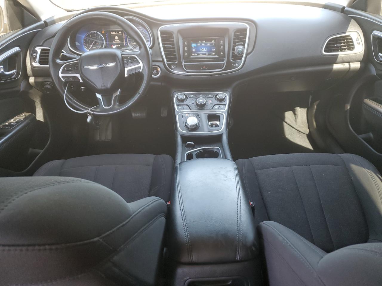 2015 Chrysler 200 Limited VIN: 1C3CCCAB9FN747294 Lot: 63434504