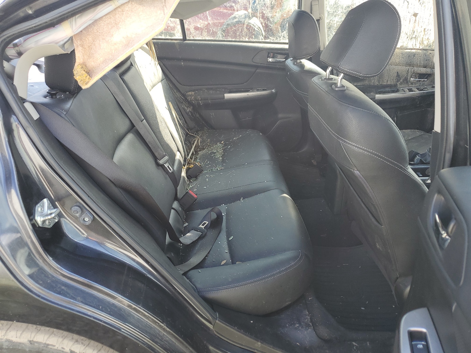 JF1GJAM68FH008623 2015 Subaru Impreza Limited