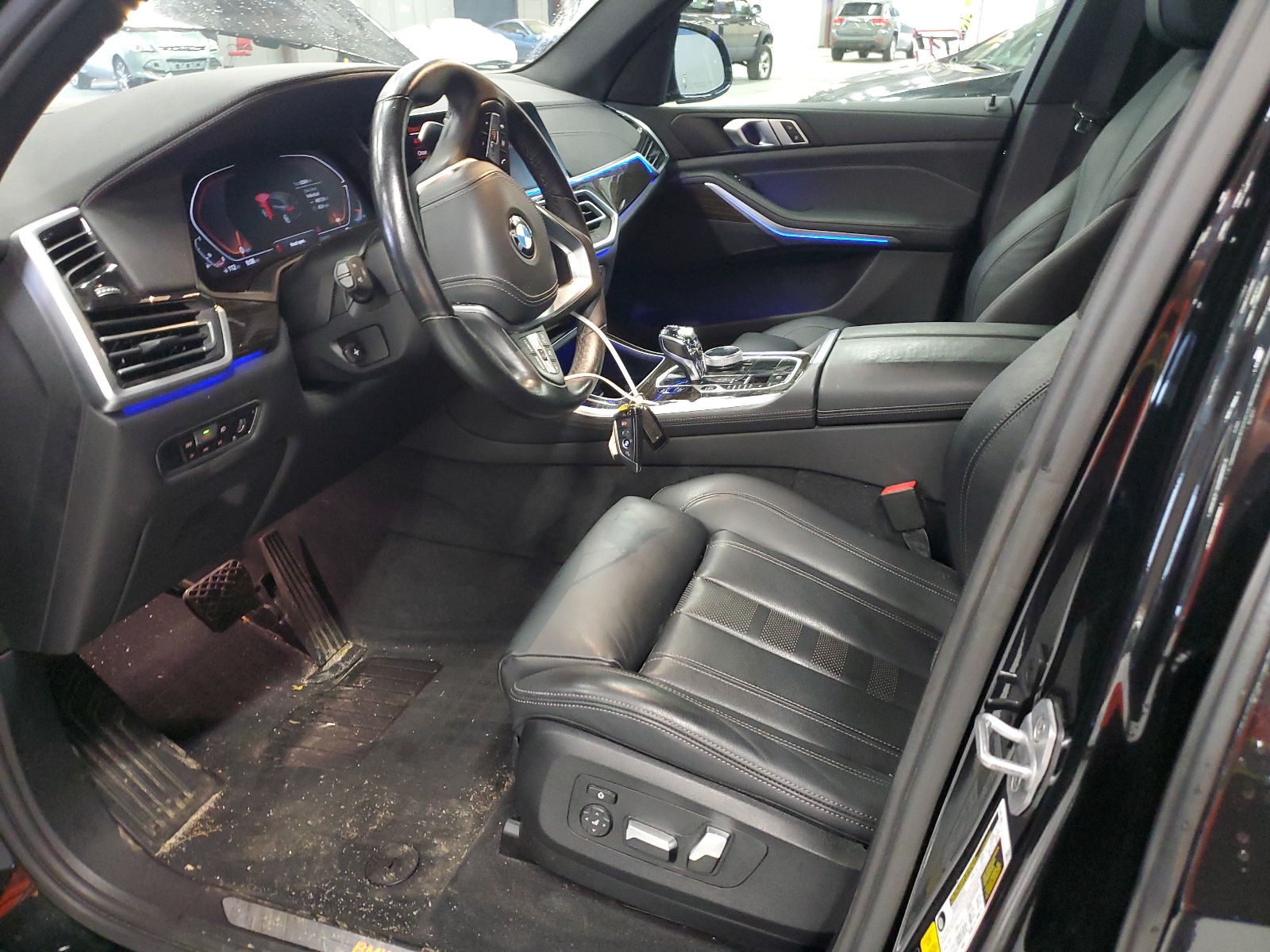 5UXCR6C00N9J09822 2022 BMW X5 xDrive40I