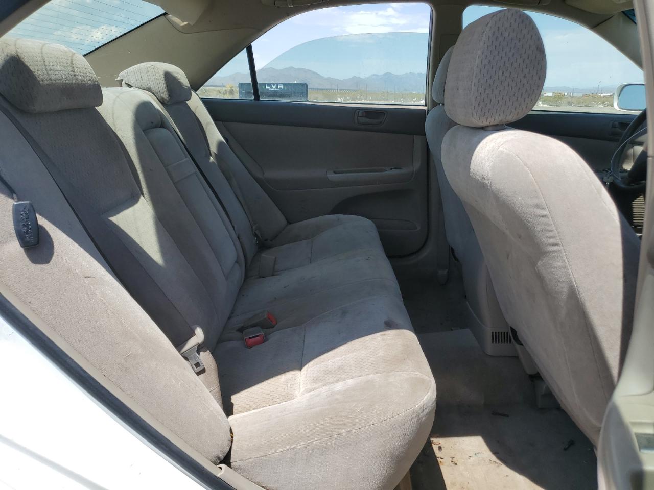 2003 Toyota Camry Le VIN: JTDBE32K330154913 Lot: 64698054