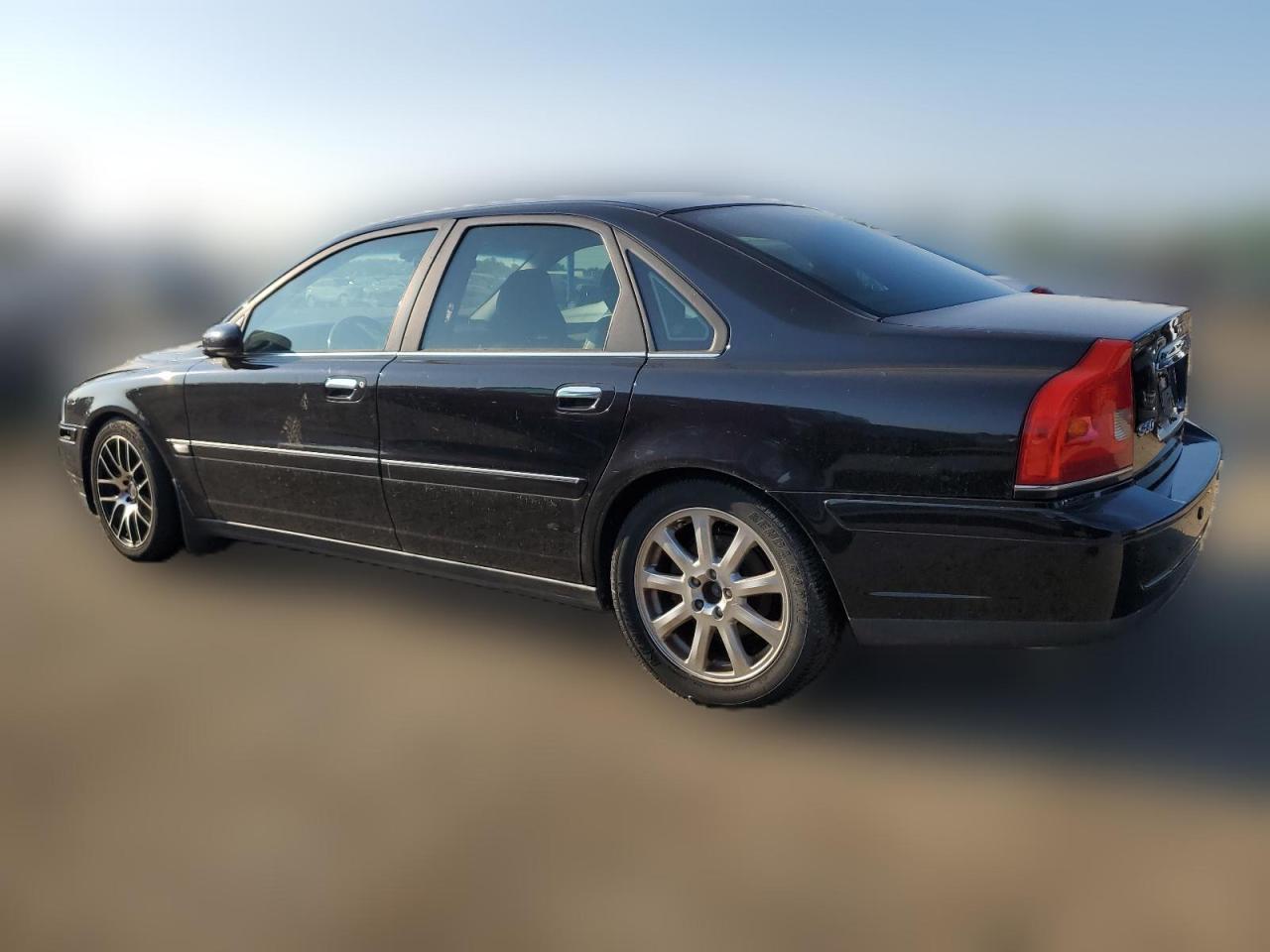 2004 Volvo S80 2.5T VIN: YV1TH59H441358112 Lot: 64762814