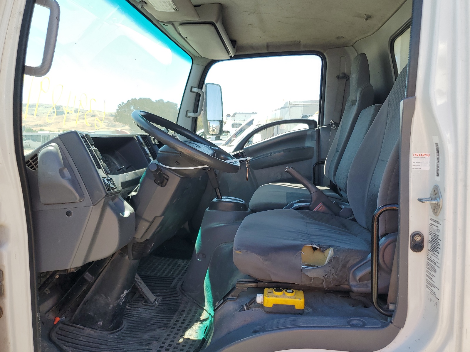 JALE5W163E7301100 2014 Isuzu Nrr