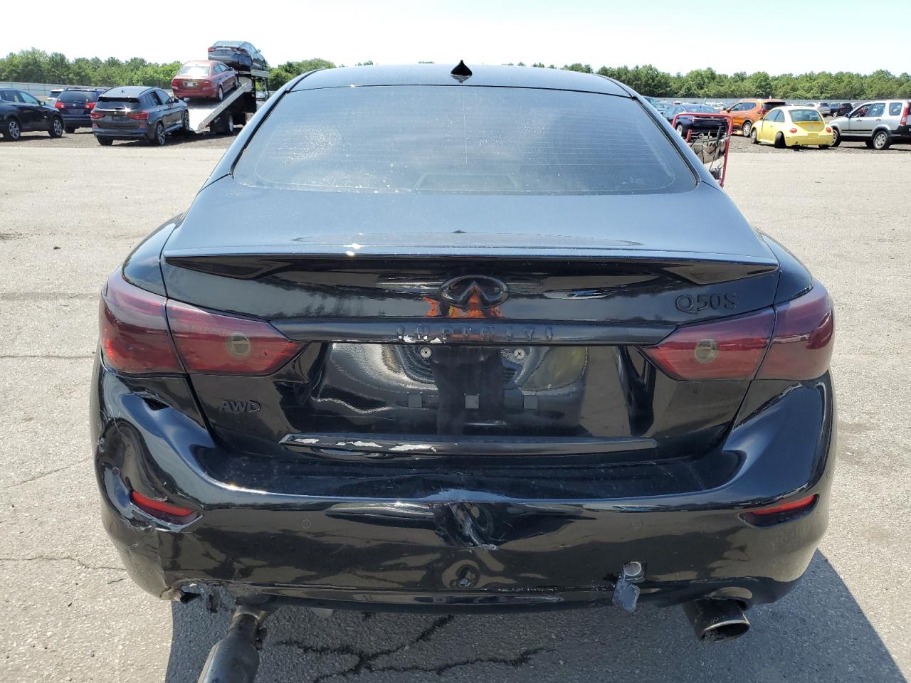 JN1EV7AR8GM345635 2016 Infiniti Q50 Premium