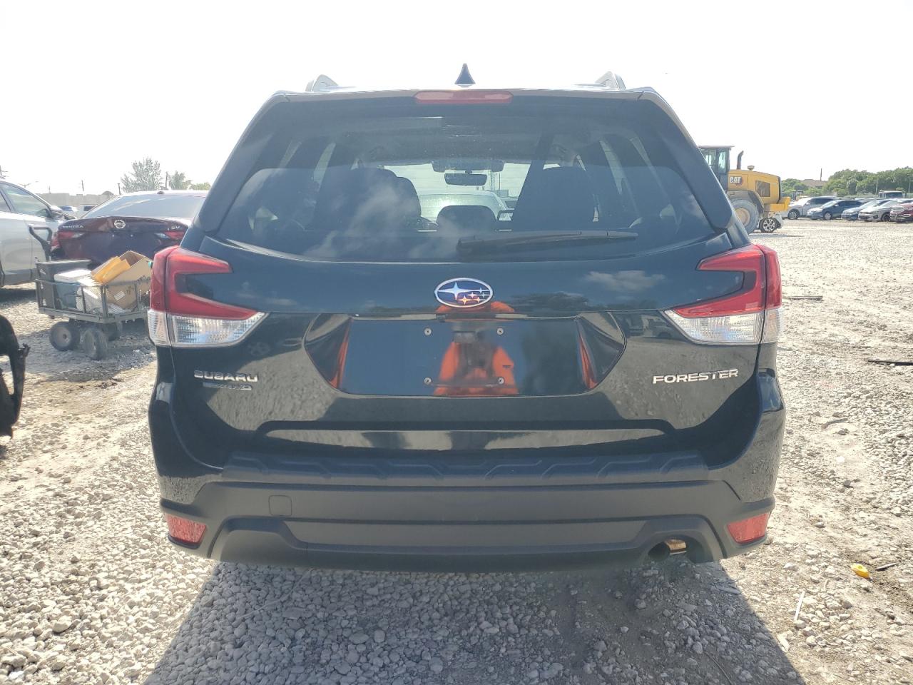 2019 Subaru Forester Premium VIN: JF2SKAGC5KH477201 Lot: 64962174