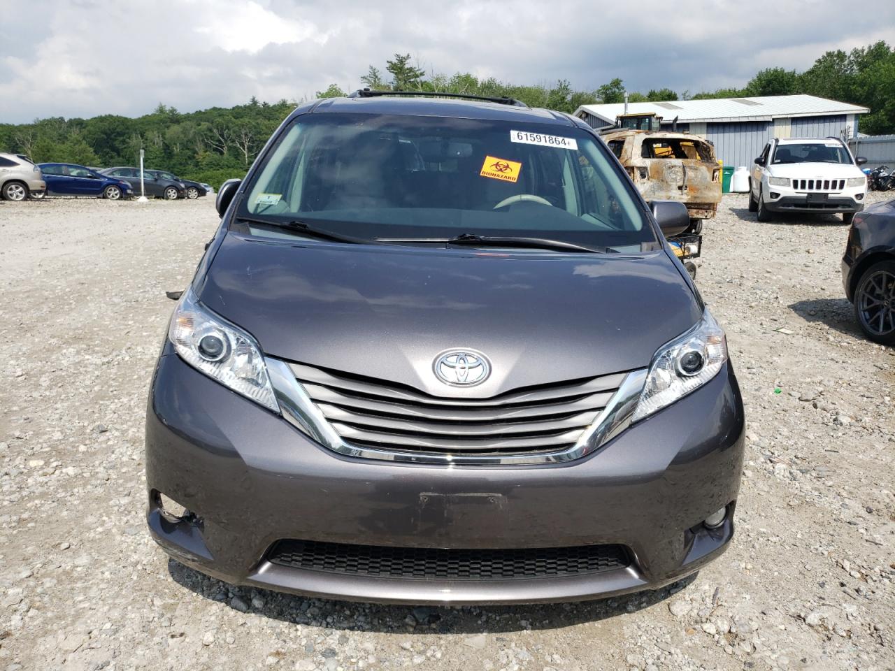 VIN 5TDYK3DC3DS307703 2013 TOYOTA All Models no.5