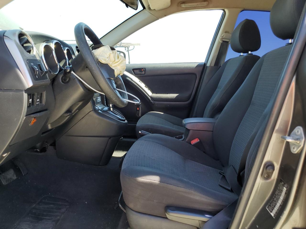 2005 Toyota Corolla Matrix Xr VIN: 2T1KR32E95C408129 Lot: 60919034