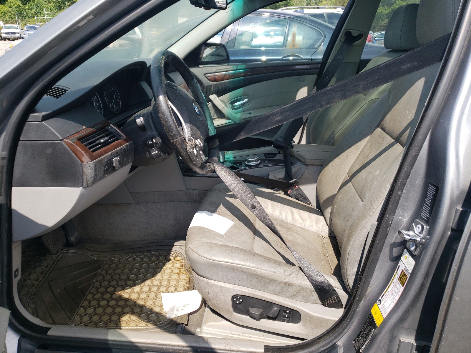 WBANV93508CW55835 2008 BMW 535 Xi