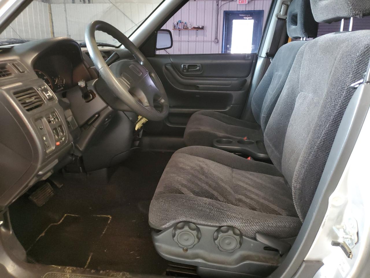 1999 Honda Cr-V Lx VIN: JHLRD1846XC081798 Lot: 64003134