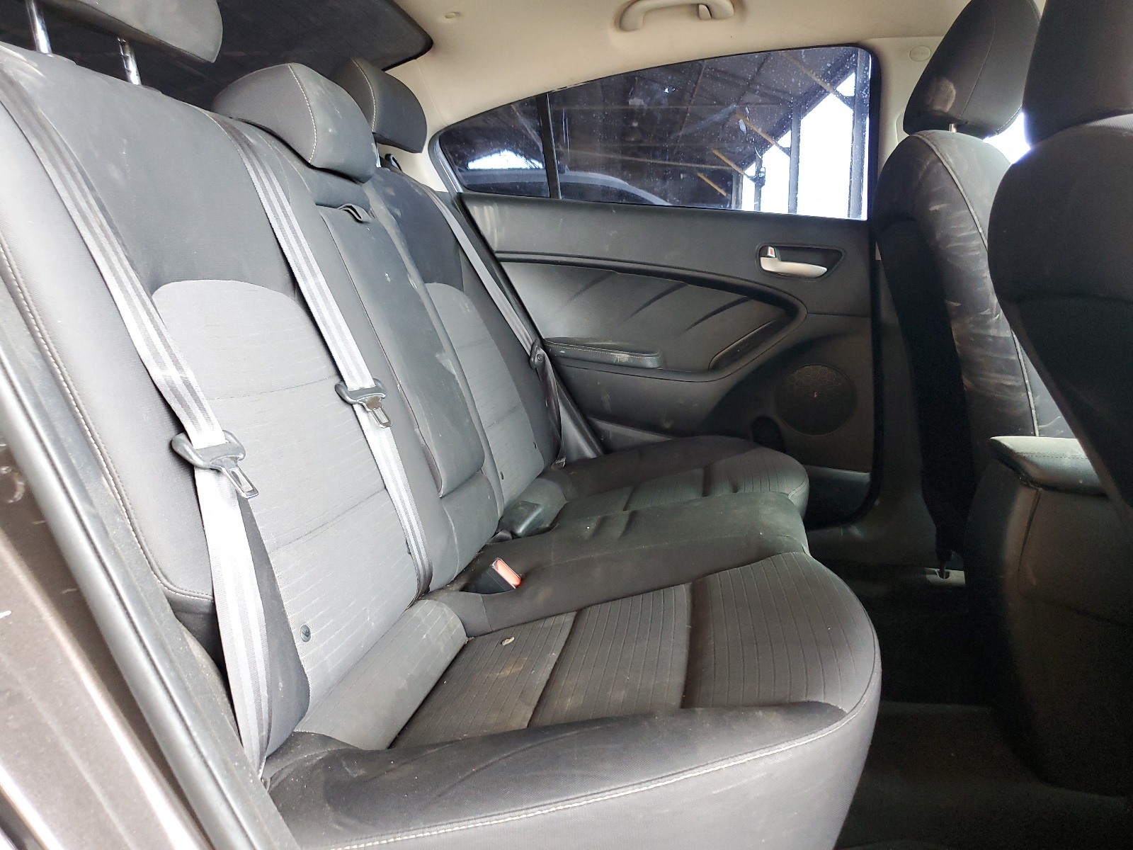 3KPFL4A70JE189908 2018 Kia Forte Lx