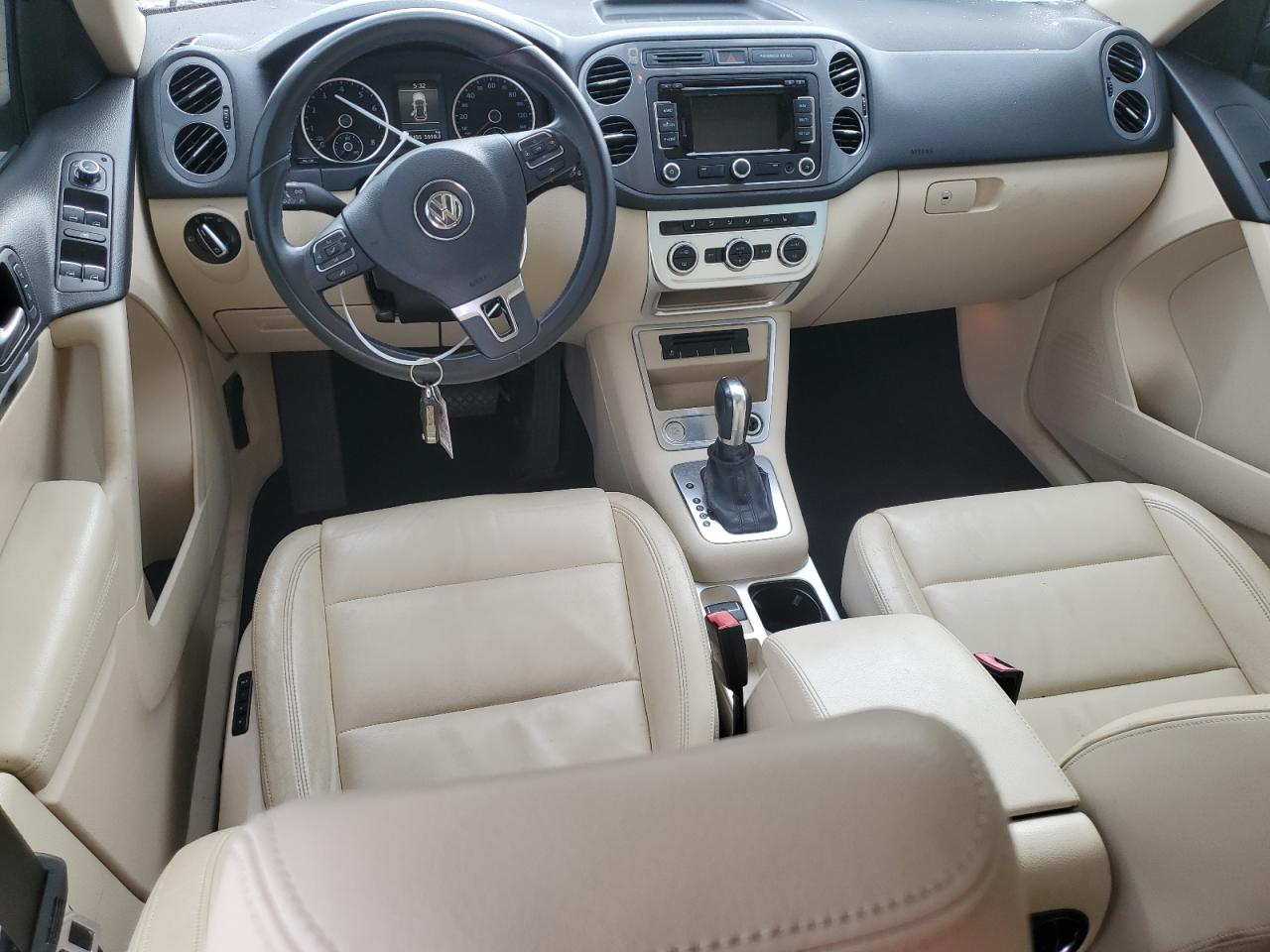 2013 Volkswagen Tiguan S VIN: WVGAV3AX9DW568992 Lot: 62851074