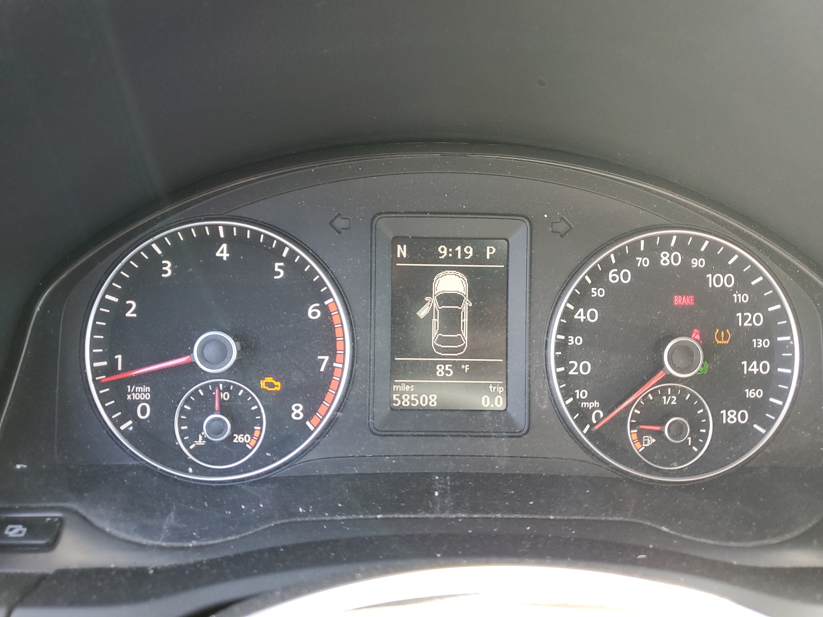 WVWFA7AH6AV015045 2010 Volkswagen Eos Lux