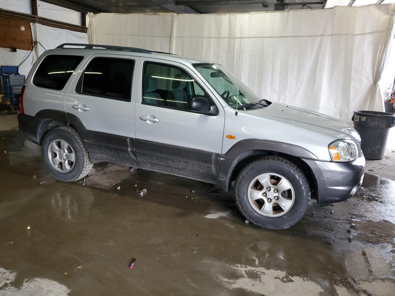 2004 Mazda Tribute Lx VIN: 4F2YZ94184KM01208 Lot: 62726984