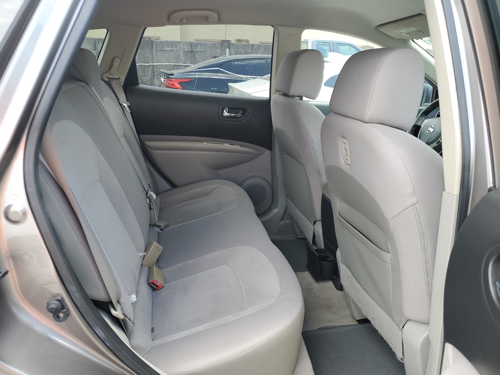 JN8AS5MT7AW016926 2010 Nissan Rogue S