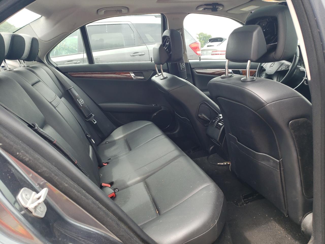 2011 Mercedes-Benz C 300 4Matic VIN: WDDGF8BB2BR165806 Lot: 66192484