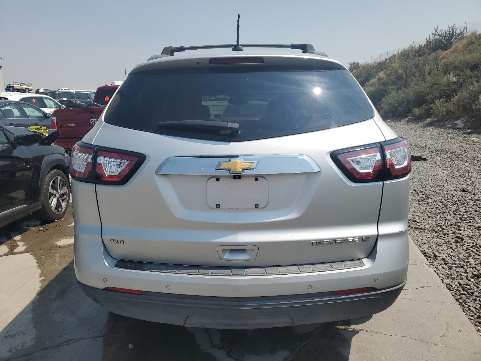 1GNKVHKD2GJ155847 2016 Chevrolet Traverse Lt