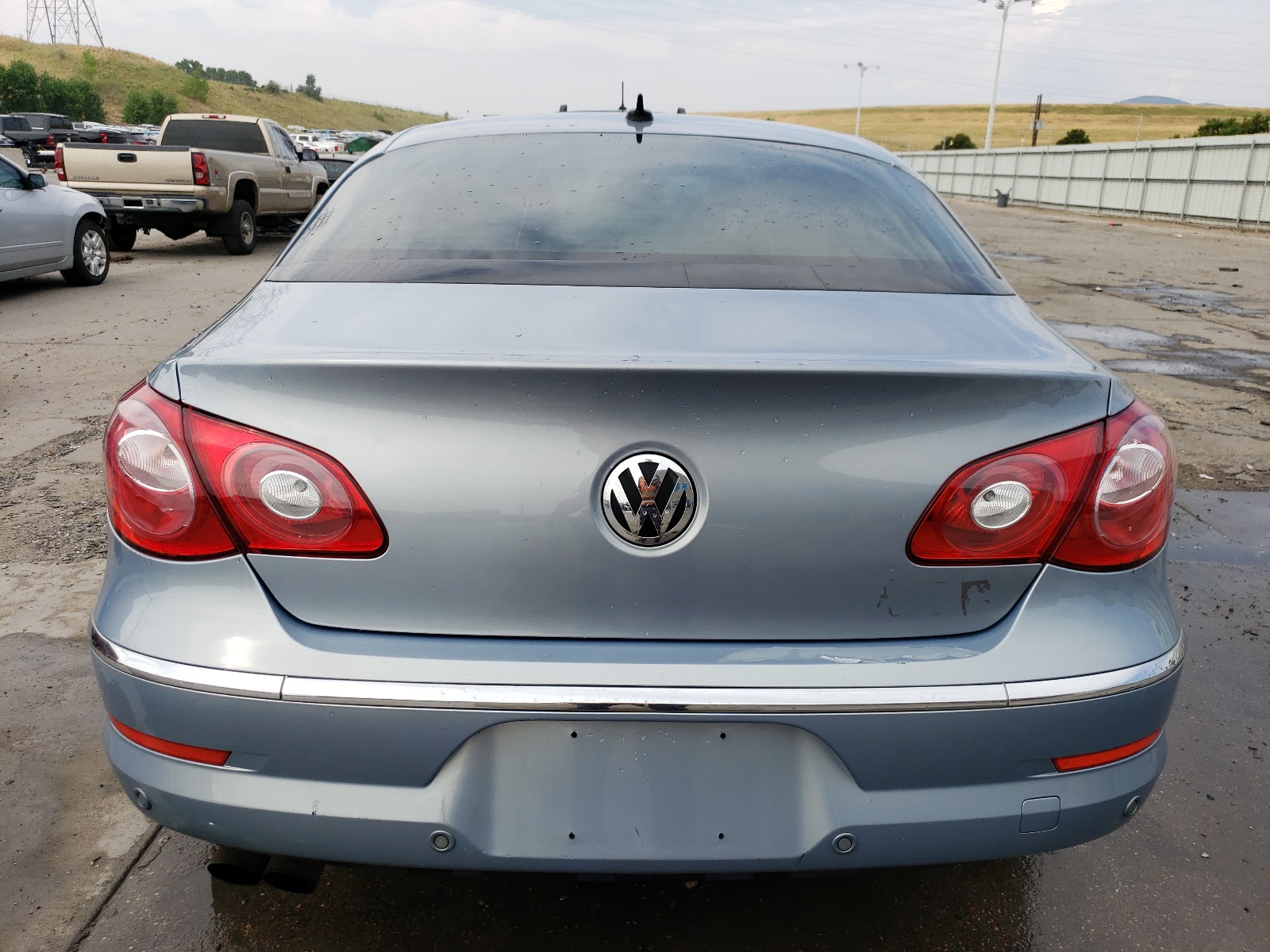 WVWHL7AN8AE504989 2010 Volkswagen Cc Luxury