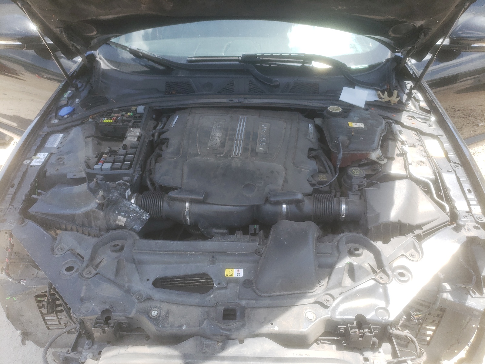 SAJWA0F7XF8U74903 2015 Jaguar Xf 3.0 Sport