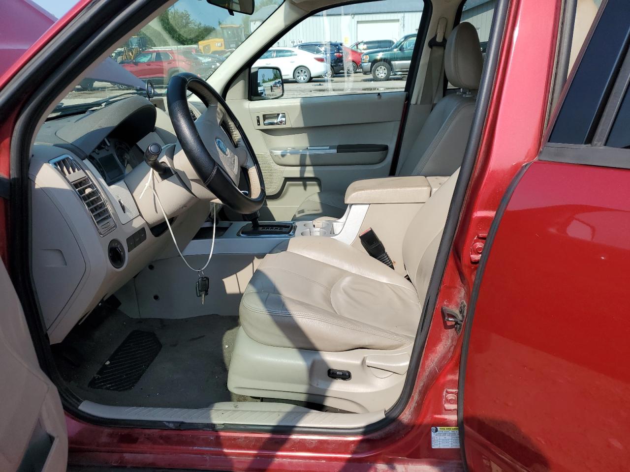2008 Mercury Mariner VIN: 4M2CU81128KJ17158 Lot: 63033334
