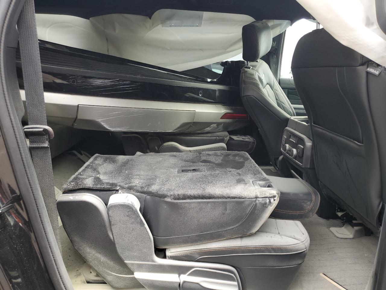 2022 Ford Expedition Max Platinum VIN: 1FMJK1MT9NEA13618 Lot: 64149304