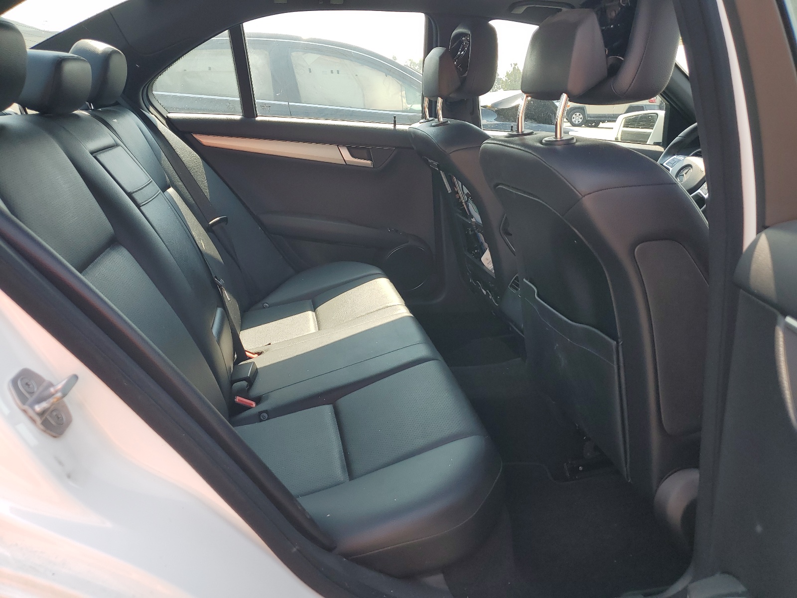 WDDGF4HB1DR270596 2013 Mercedes-Benz C 250