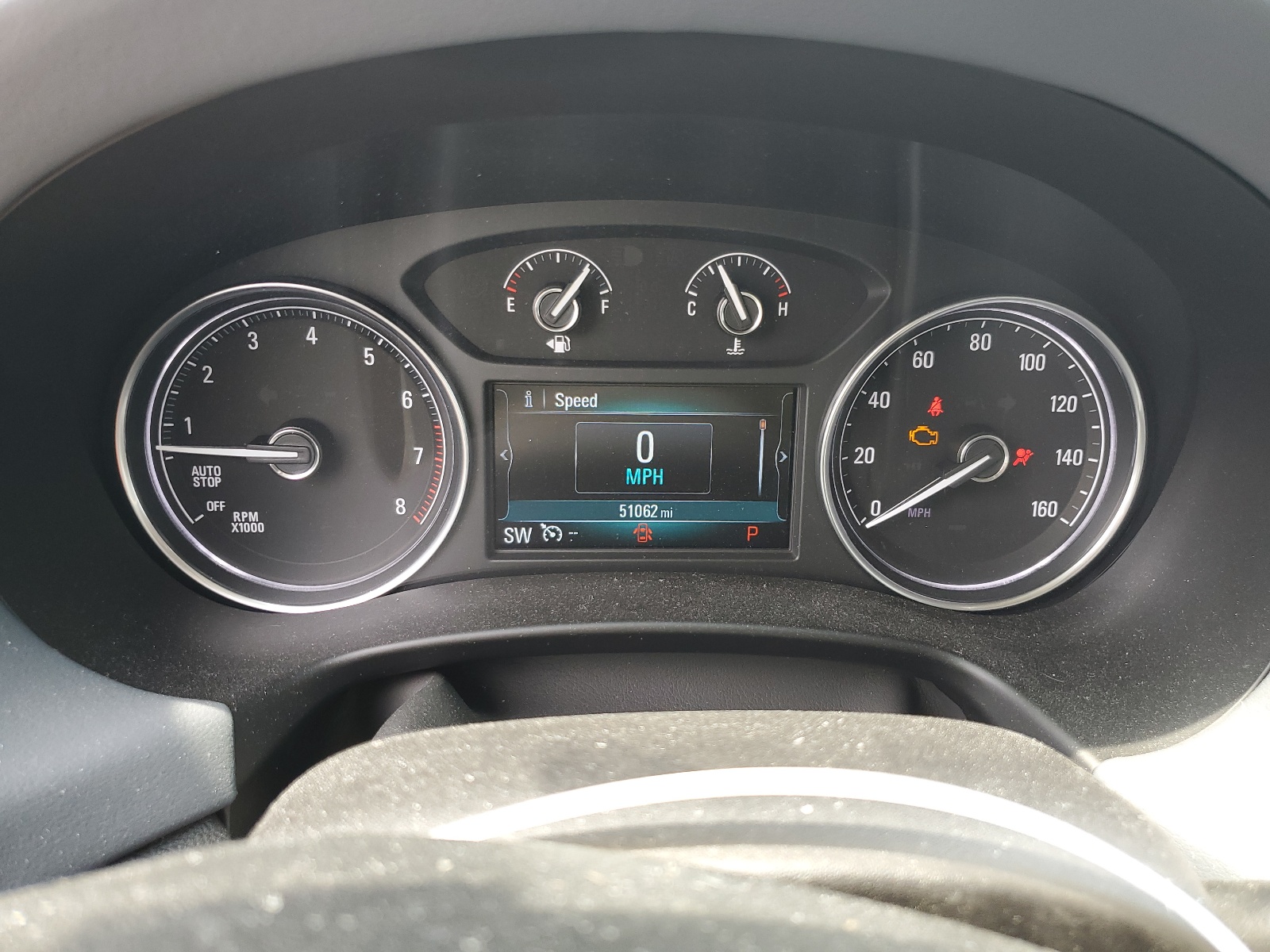 5GAERBKW5KJ148975 2019 Buick Enclave Essence