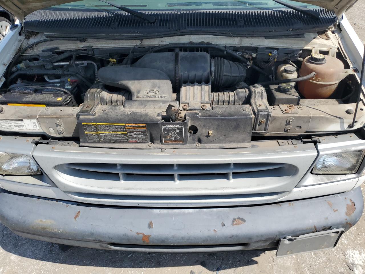 2001 Ford Econoline E250 Van VIN: 1FTNE24L11HB60821 Lot: 63027654