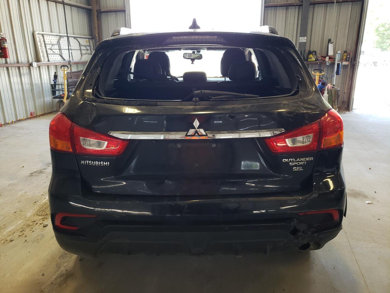 2018 Mitsubishi Outlander Sport Sel VIN: JA4AP4AW4JU002090 Lot: 62250864