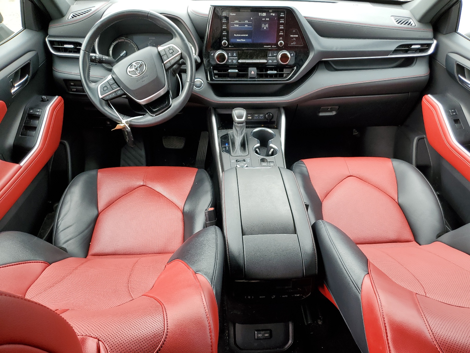 5TDLZRBH7NS211842 2022 Toyota Highlander Xse