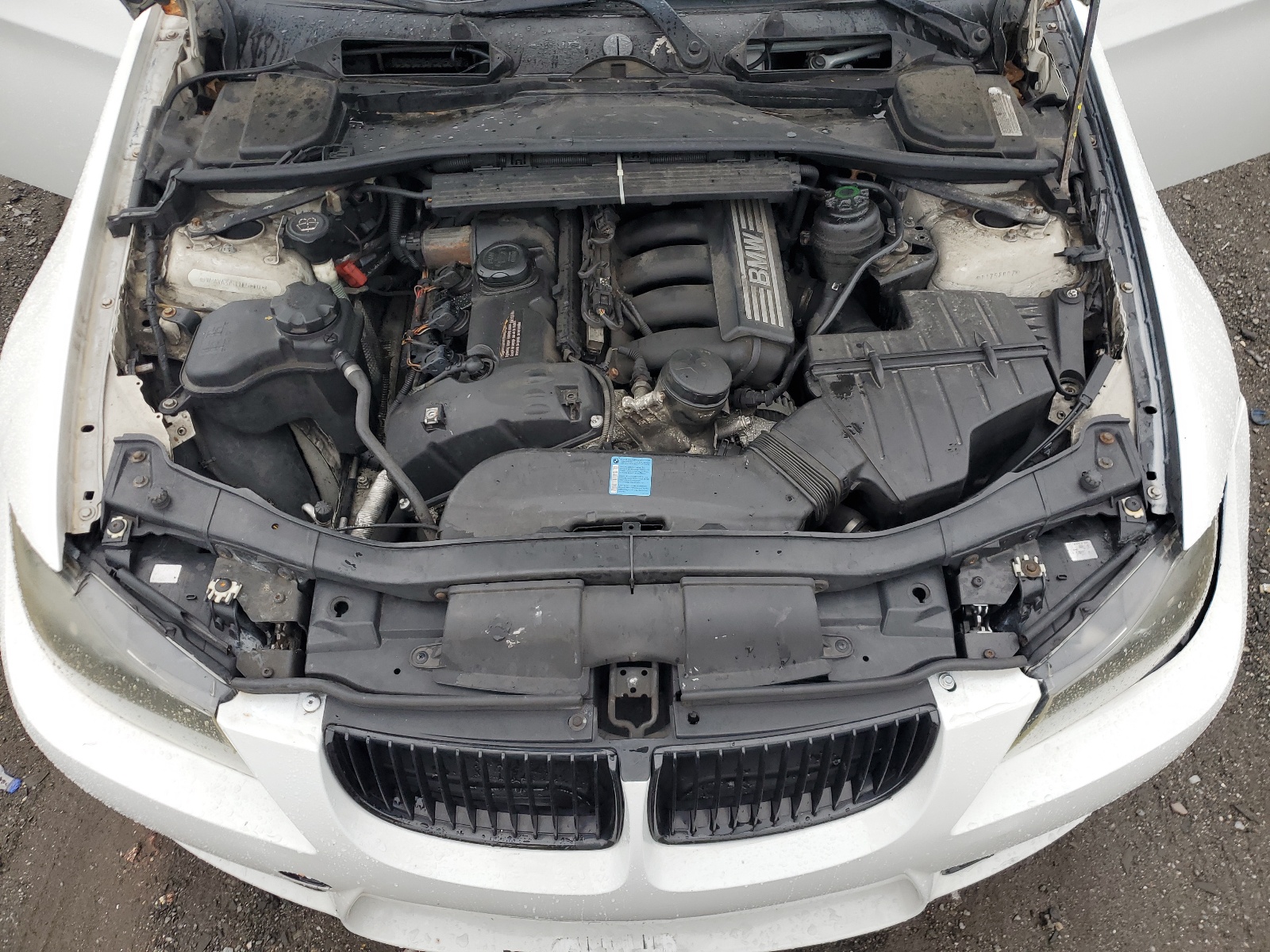 WBAVA37518NL57107 2008 BMW 328 I