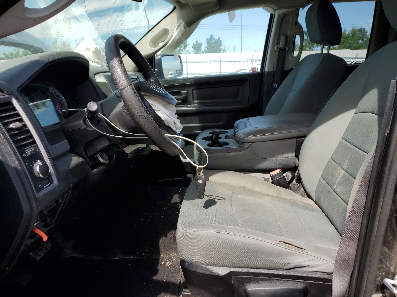 1C6RR7FG4GS103227 2016 Ram 1500 St