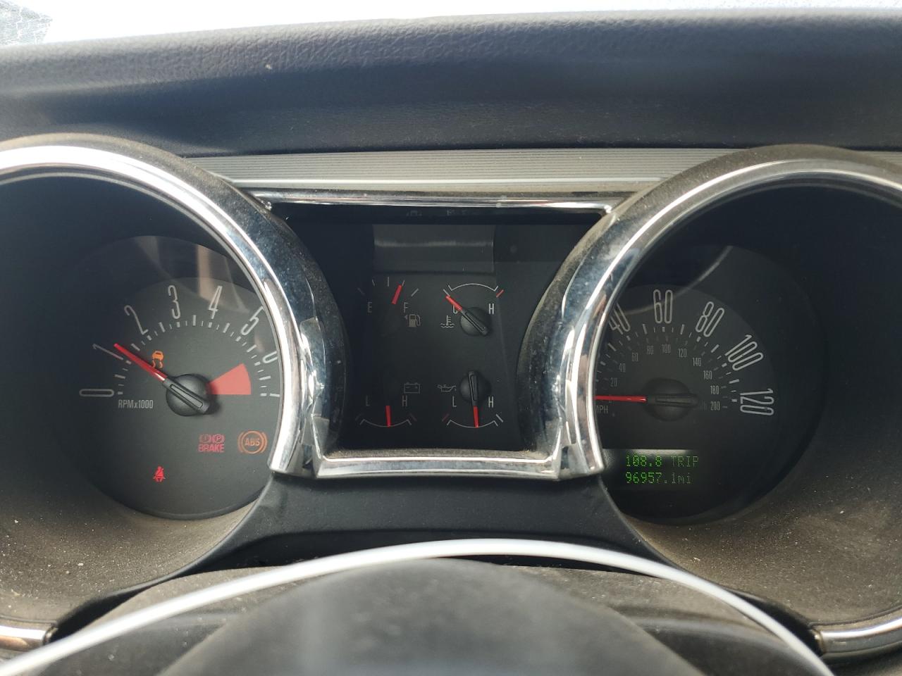 2006 Ford Mustang VIN: 1ZVFT80N065261374 Lot: 63553894