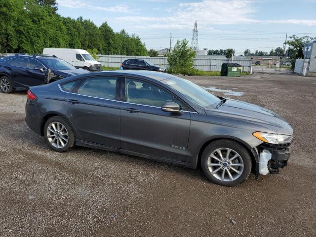 Седани FORD FUSION 2017 Сірий