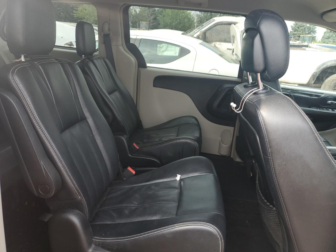 2014 Chrysler Town & Country Touring VIN: 2C4RC1BGXER439167 Lot: 63681544