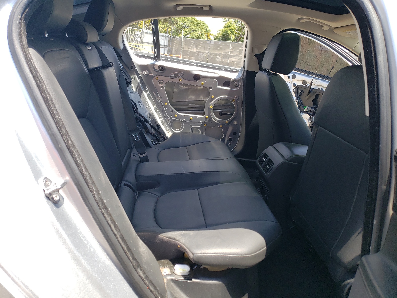 SAJAD4BG8HA964833 2017 Jaguar Xe Premium