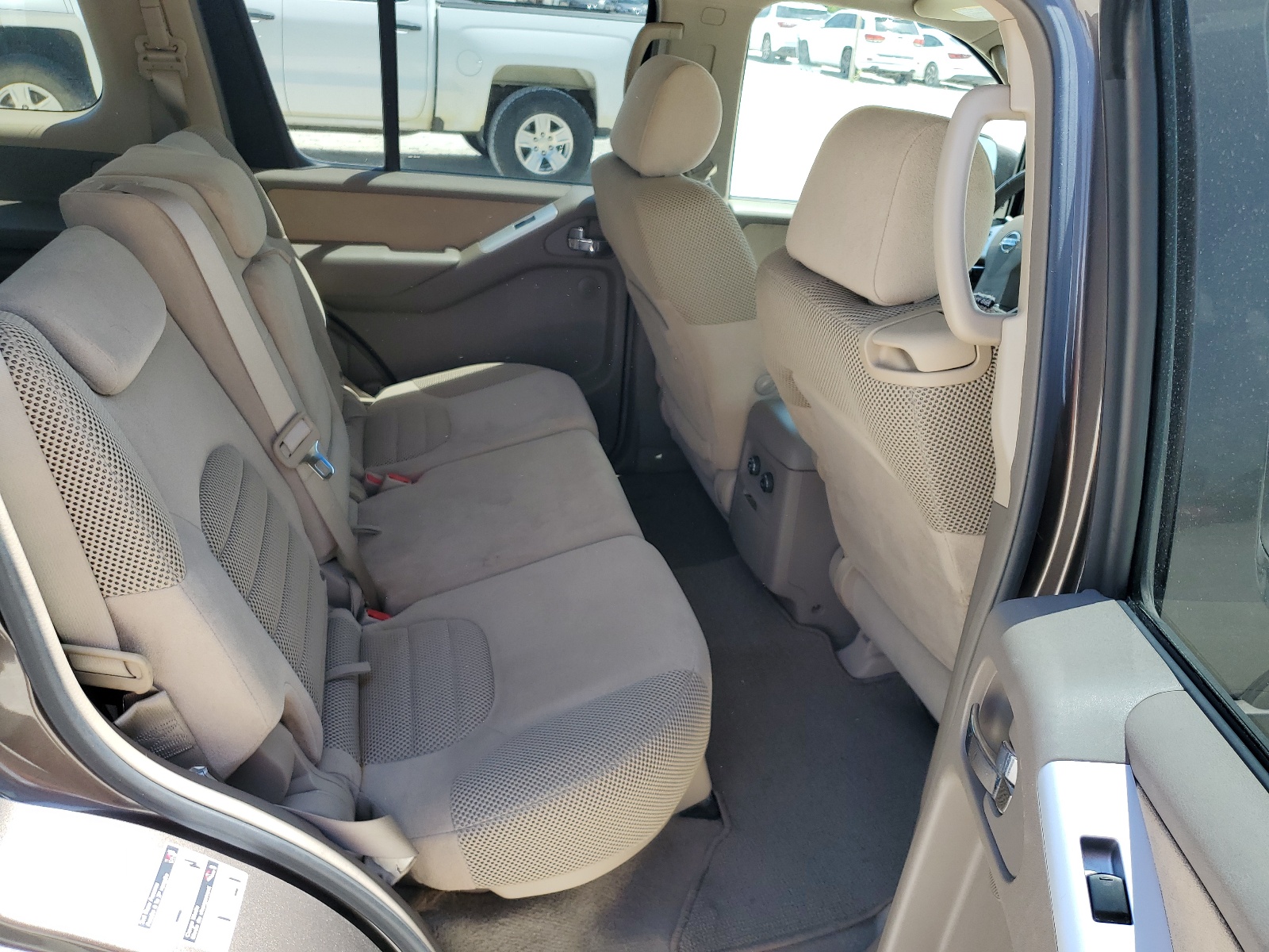 5N1AR18B98C608319 2008 Nissan Pathfinder S