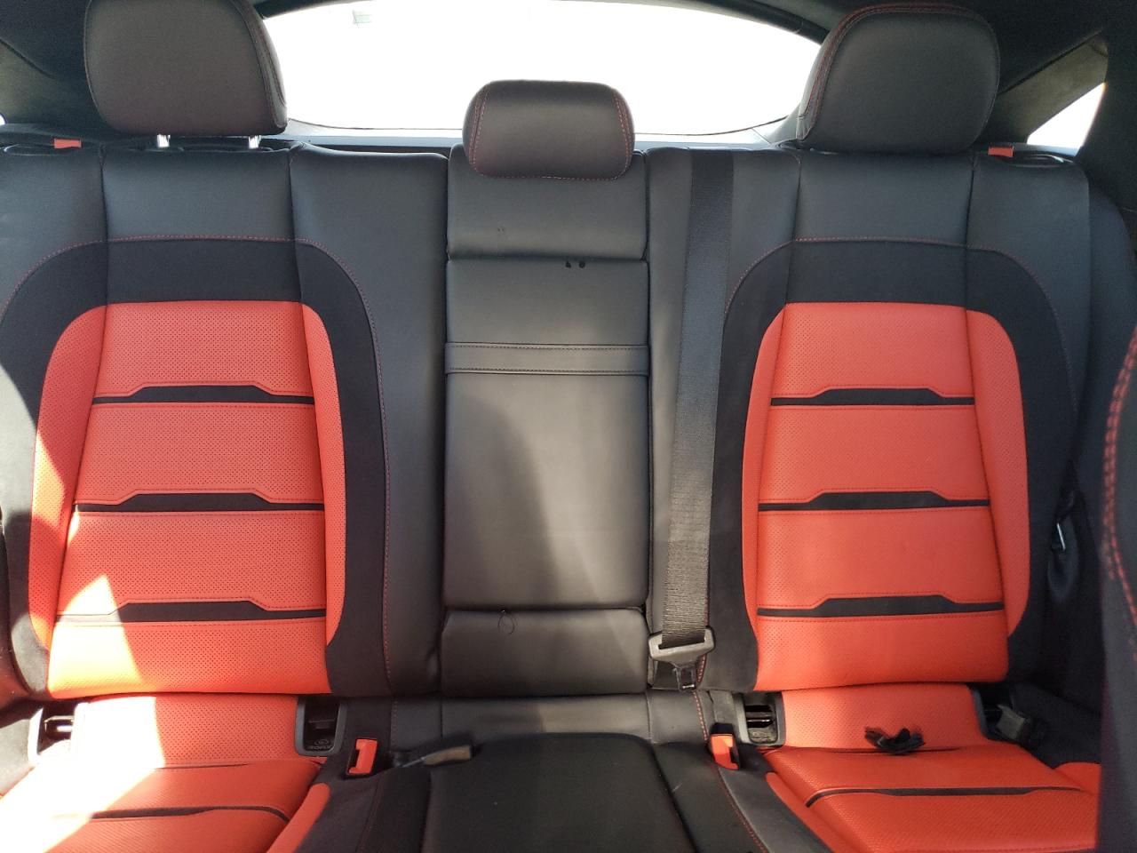 2021 Mercedes-Benz GLE - Image 10