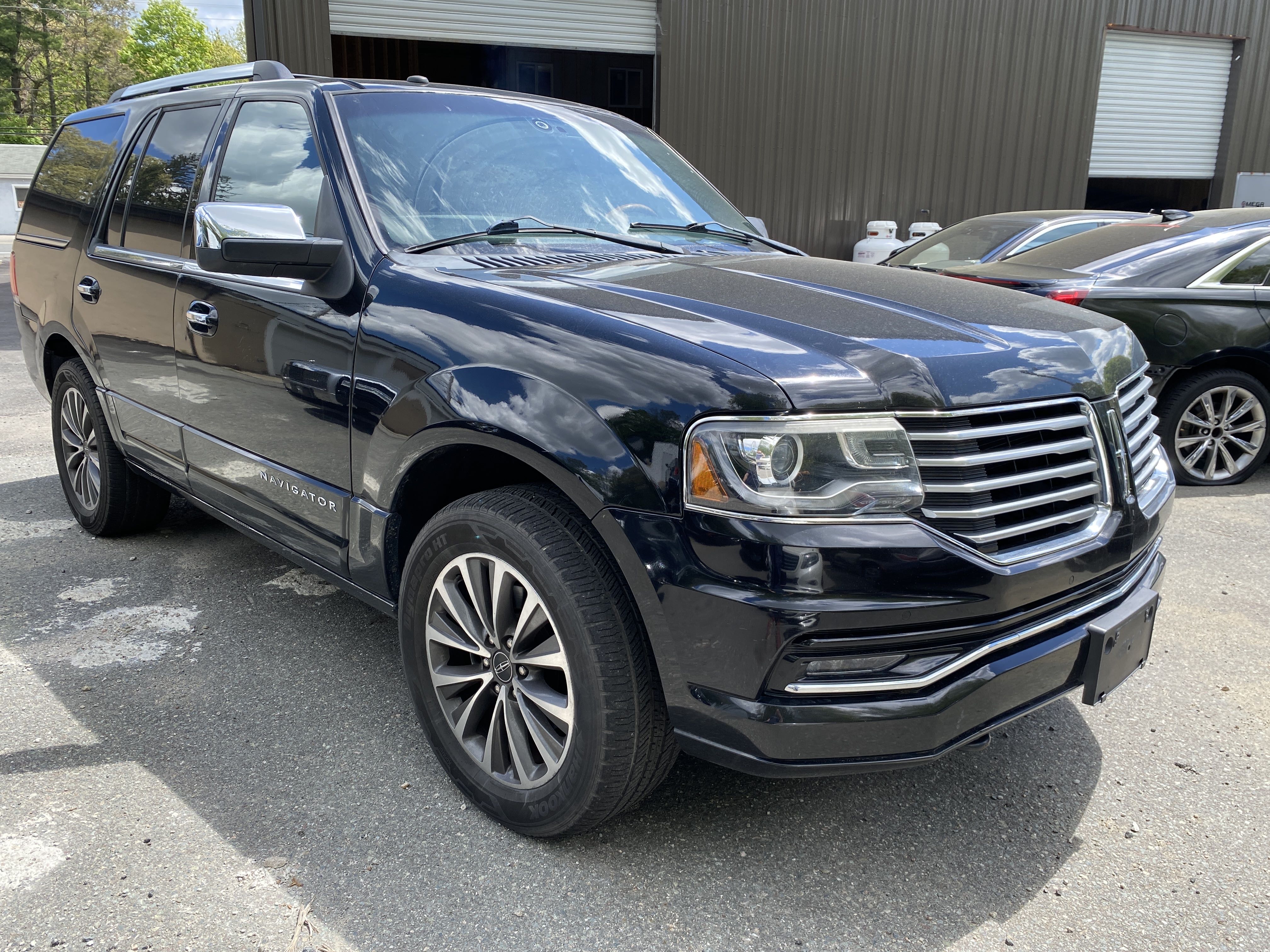 2016 Lincoln Navigator Select vin: 5LMJJ2JT4GEL01026