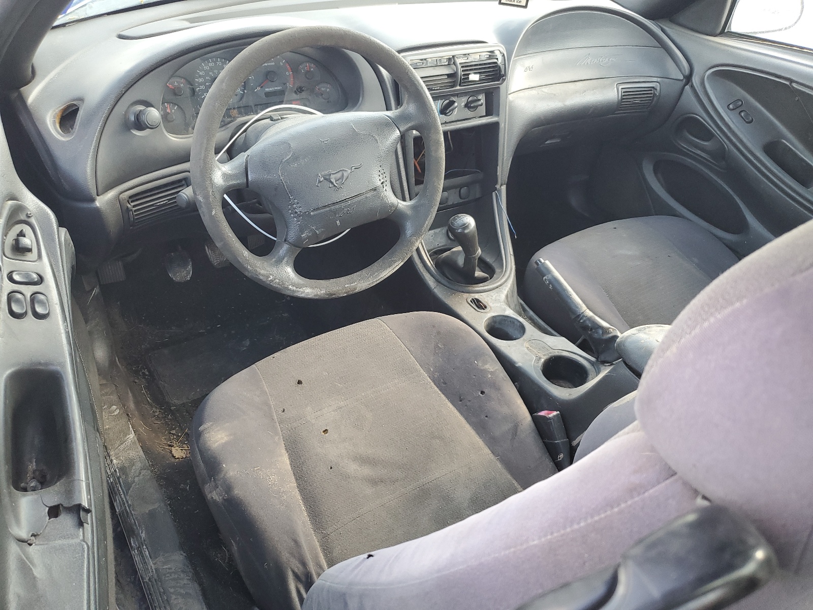 1FAFP40482F178678 2002 Ford Mustang