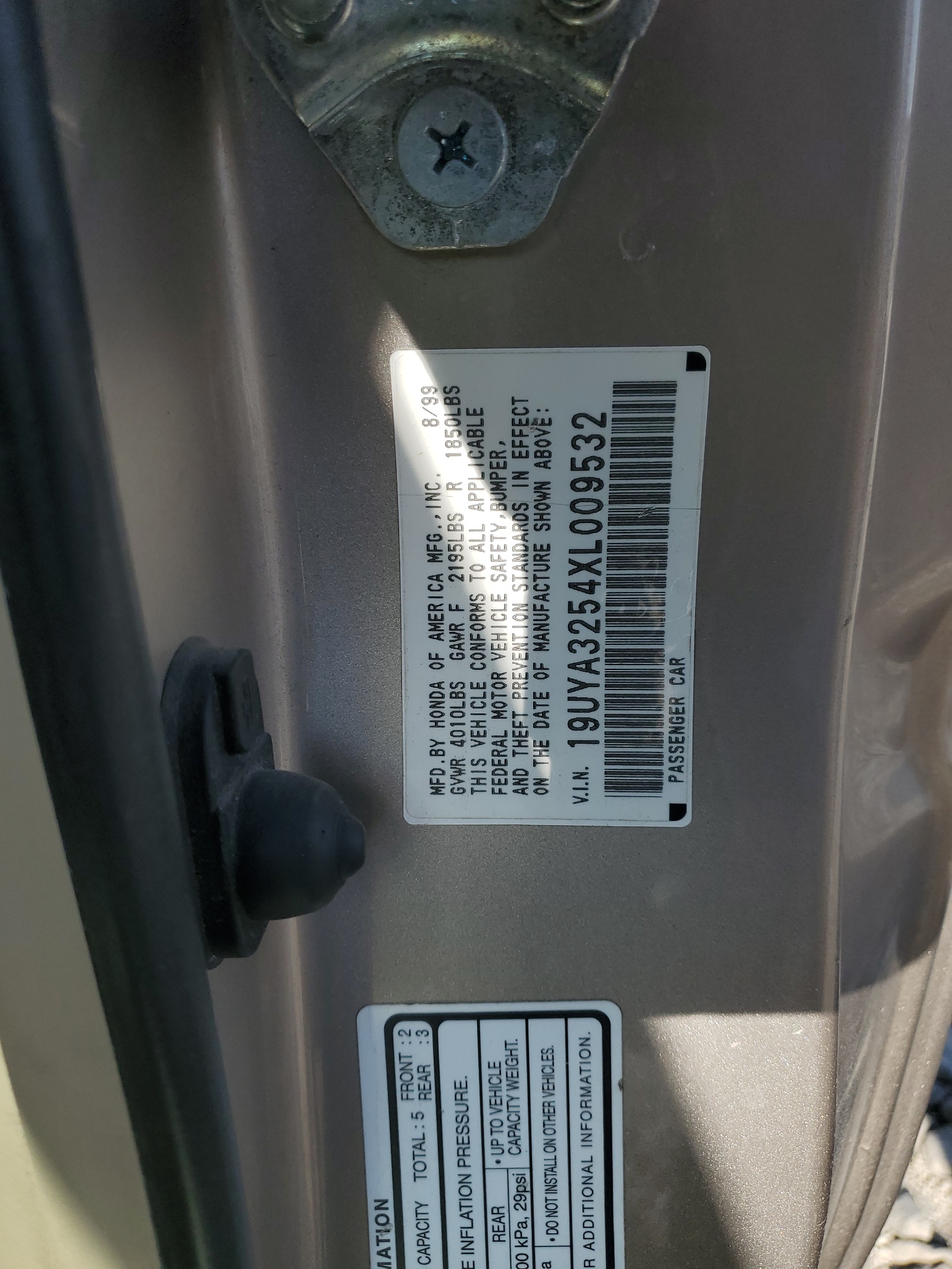 19UYA3254XL009532 1999 Acura 2.3Cl