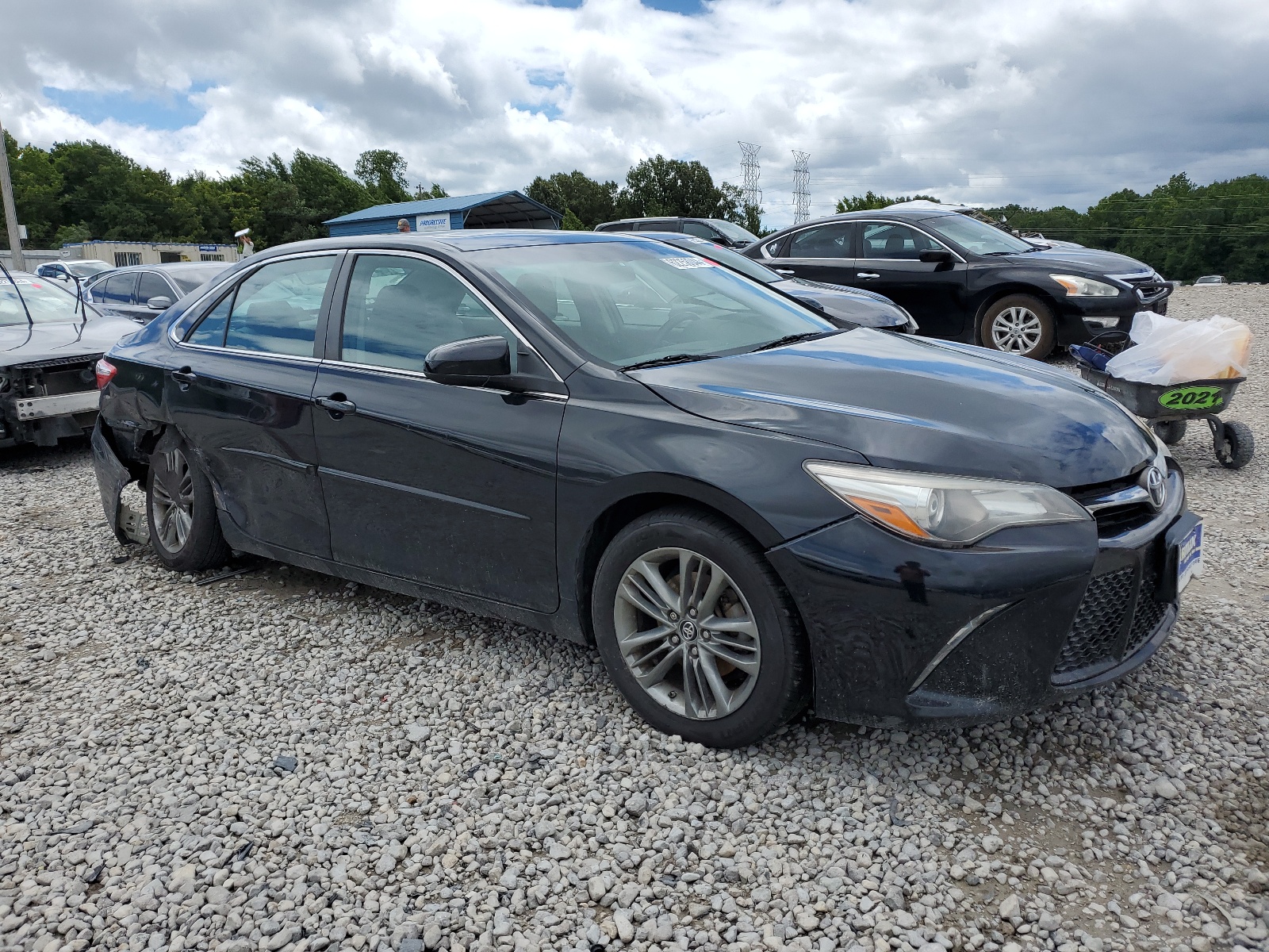 2016 Toyota Camry Le vin: 4T1BF1FK2GU240722