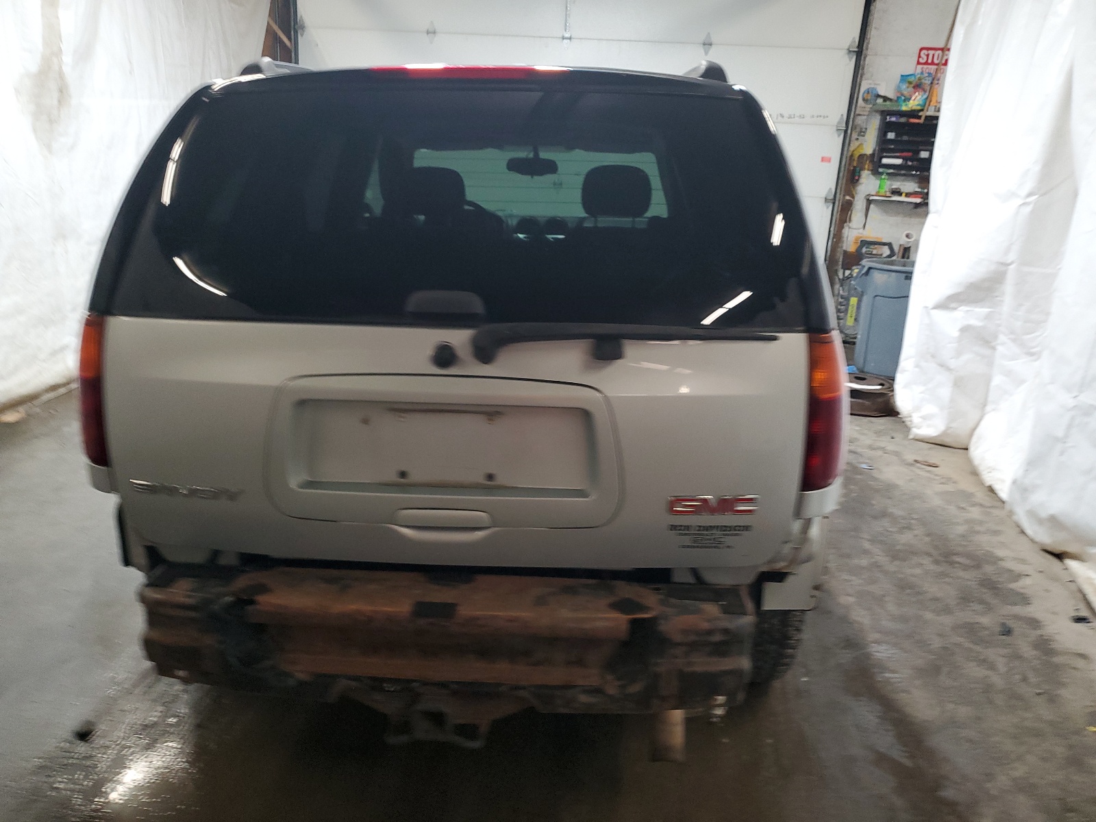 1GKDT13S272208332 2007 GMC Envoy