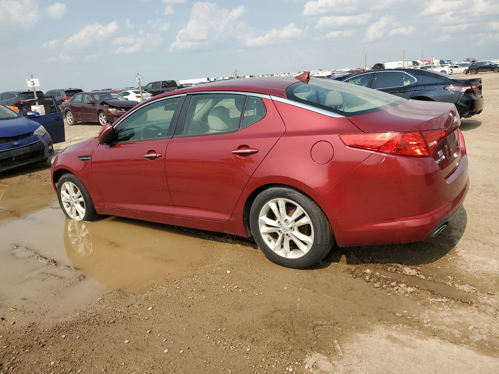 2013 Kia Optima Lx vin: 5XXGM4A77DG172388