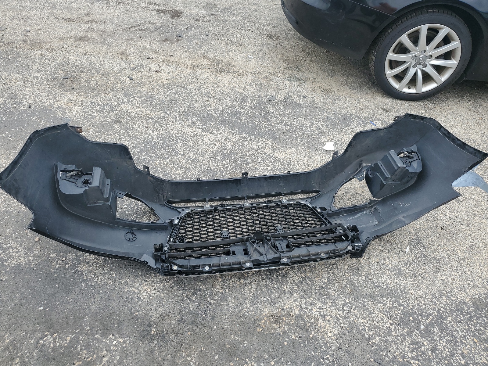 WAUFFAFL0DN005463 2013 Audi A4 Premium Plus