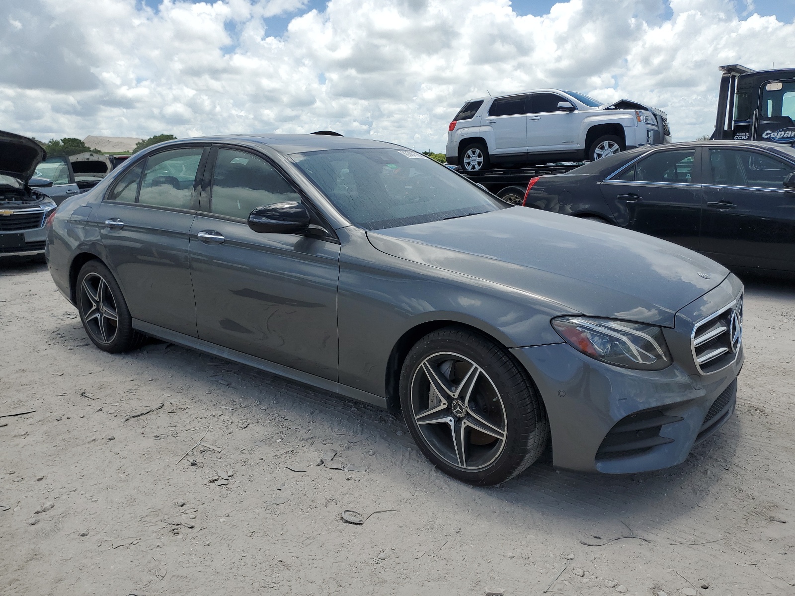 WDDZF4KB8JA470080 2018 Mercedes-Benz E 300 4Matic