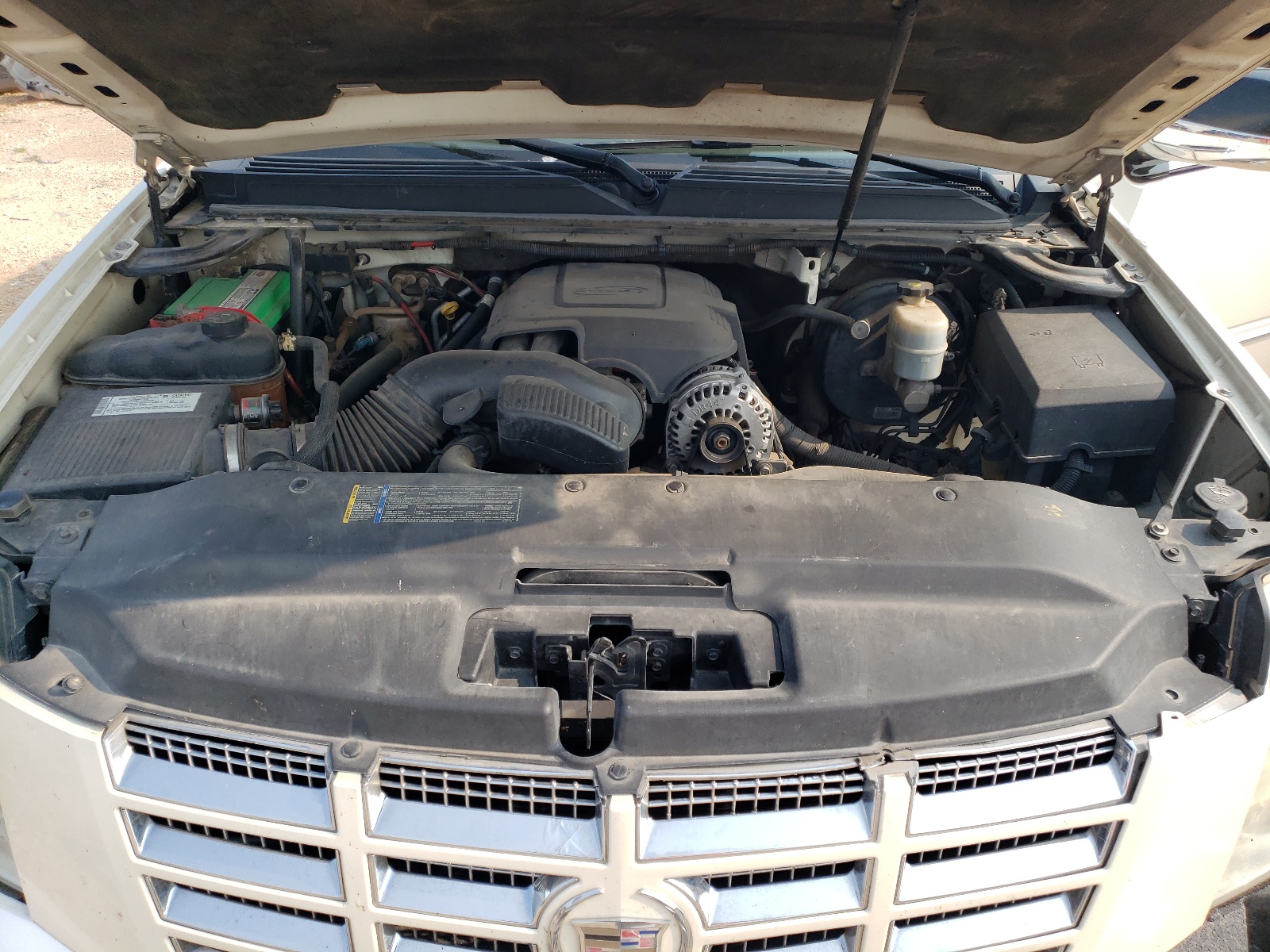 1GYFK63858R132486 2008 Cadillac Escalade Luxury