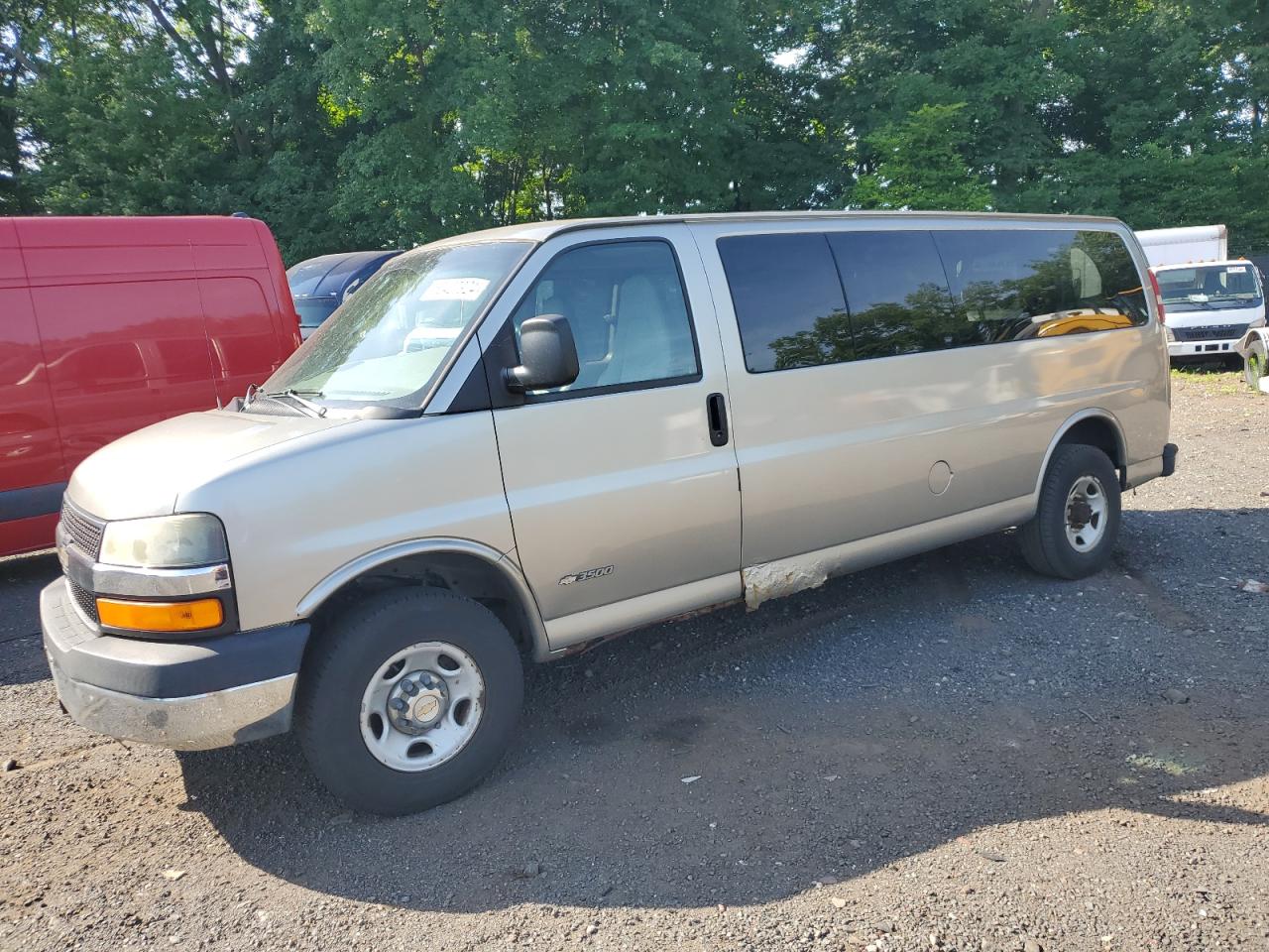 1GAHG39U641156736 2004 Chevrolet Express G3500