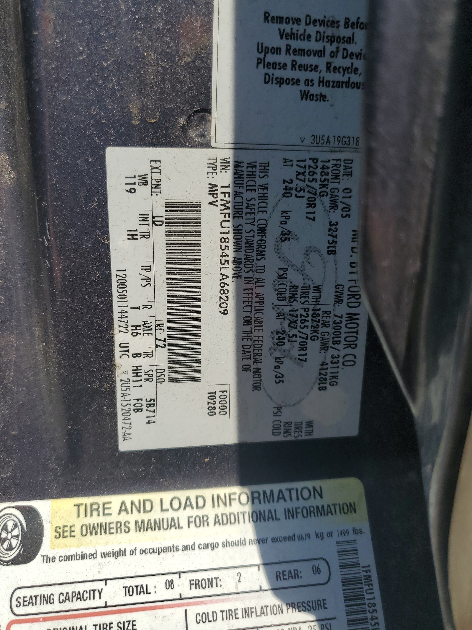 1FMFU18545LA68209 2005 Ford Expedition Eddie Bauer